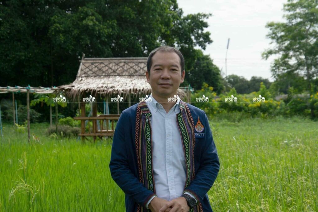 มทร.ธัญบุรี ได้คิดค้นนวัตกรรม "ถุงตากแห้งข้าว"  เพื่อเลี่ยงอุบัติเหตุบนถนน ลดความชื้น รักษาคุณภาพข้าวหลังการเก็บเกี่ยว